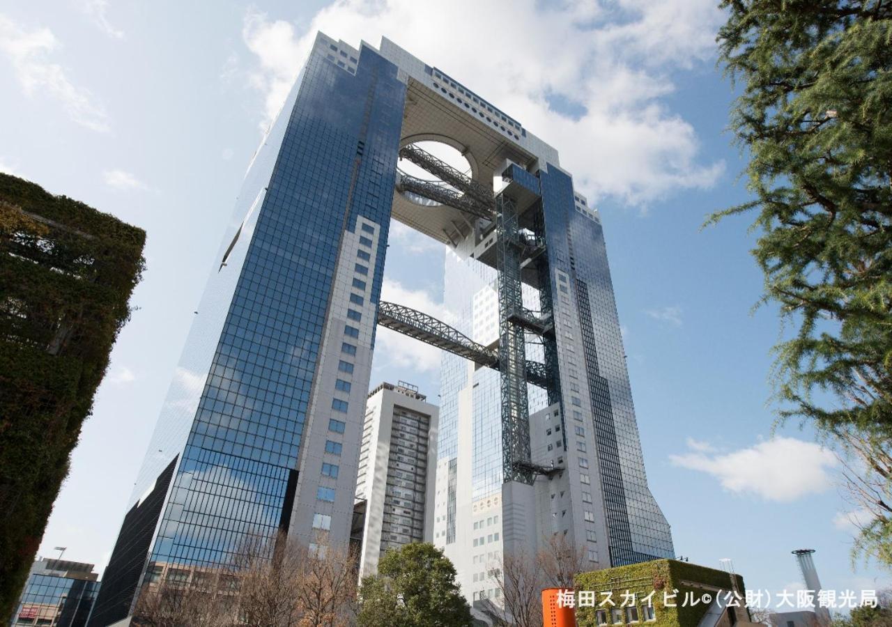 Apa Hotel & Resort Osaka Umeda-Eki Tower Exterior photo